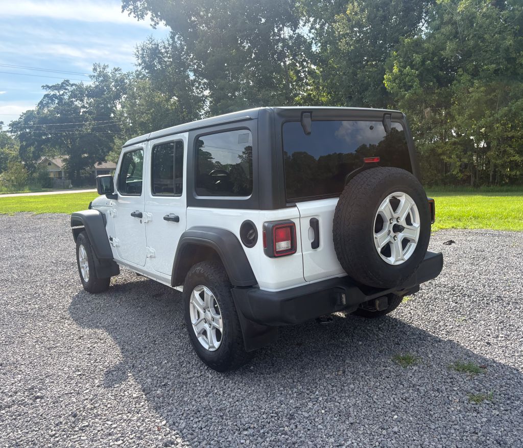 2021 Jeep Wrangler - $31,500