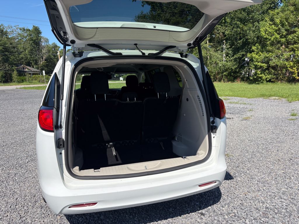 2024 Chrysler Voyager - $19,995