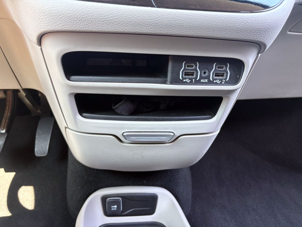 2024 Chrysler Voyager - $19,995