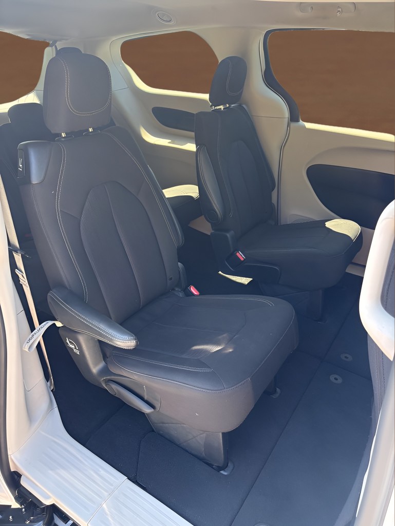 2024 Chrysler Voyager - $18,995