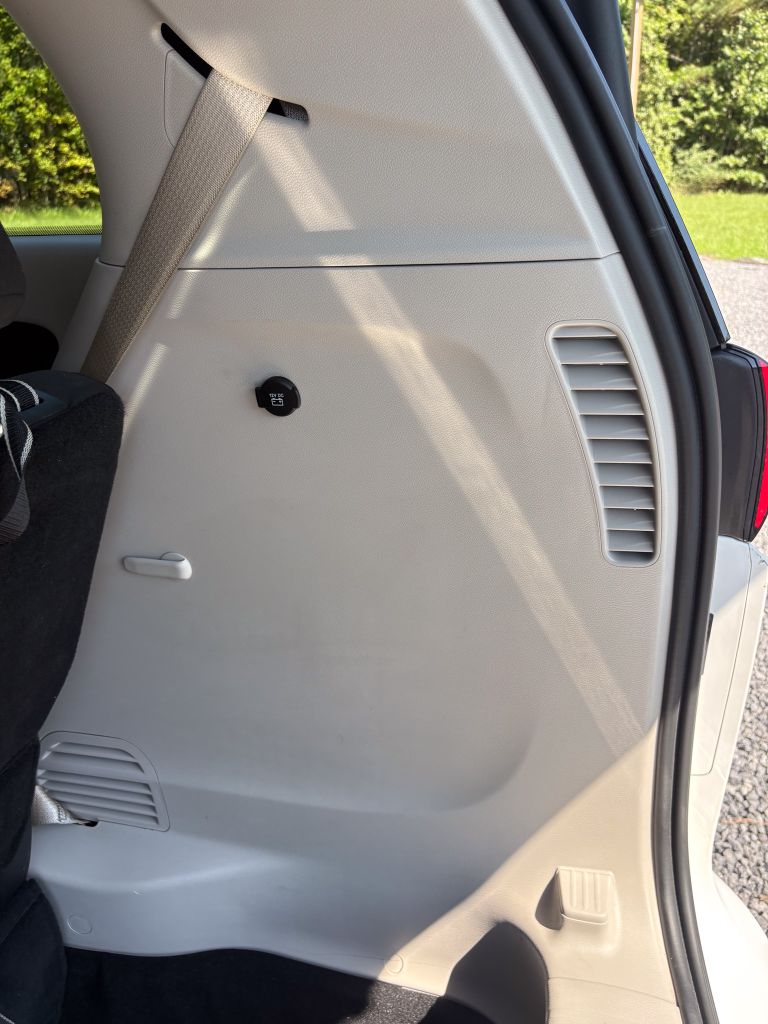 2024 Chrysler Voyager - $19,995