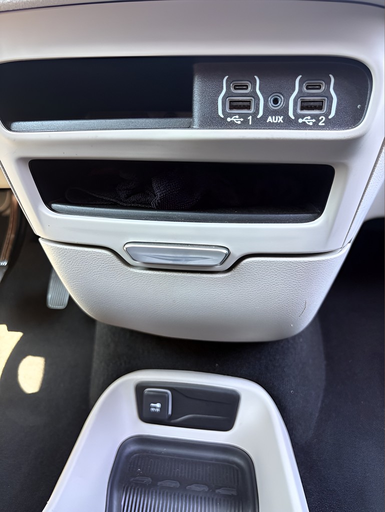 2024 Chrysler Voyager - $18,995