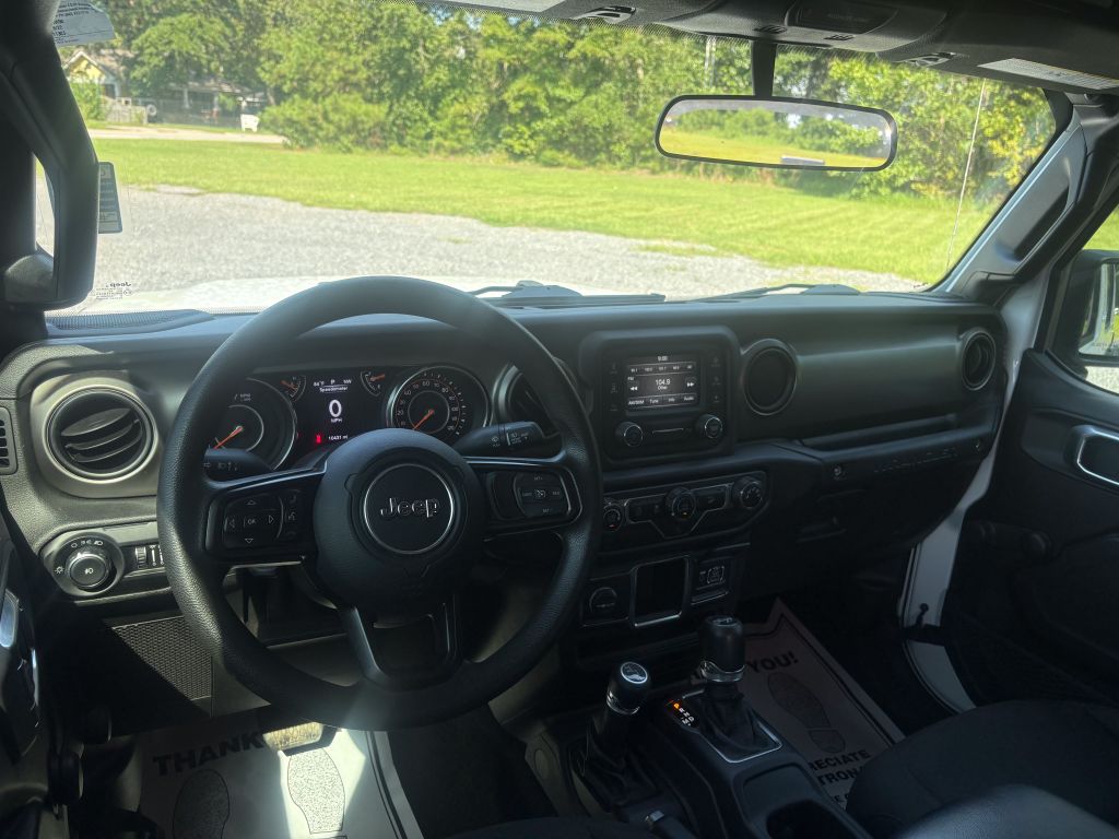2018 Jeep Wrangler - $29,500
