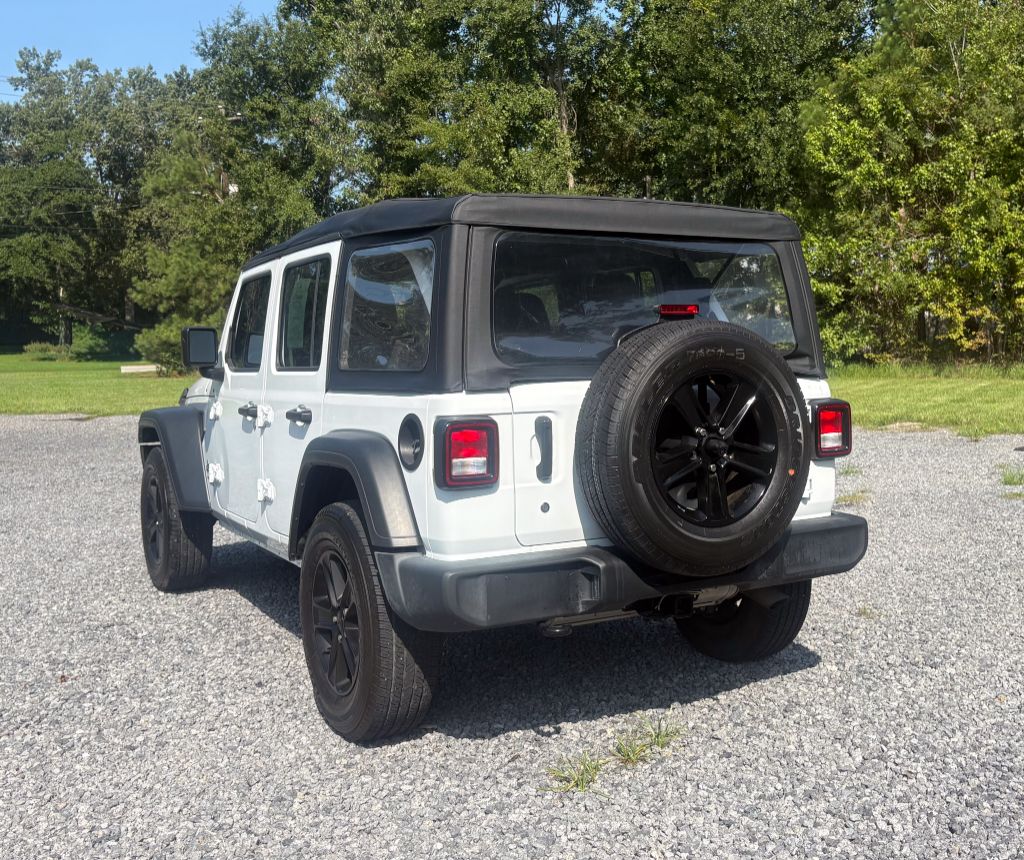 2018 Jeep Wrangler - $29,500