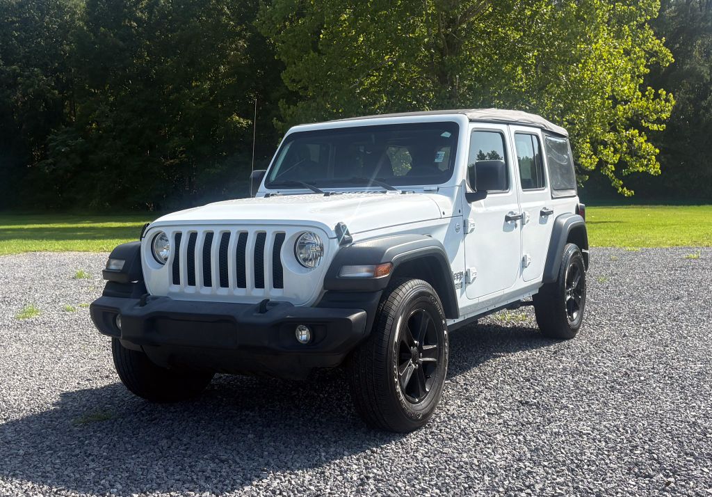 2018 Jeep Wrangler - $29,500