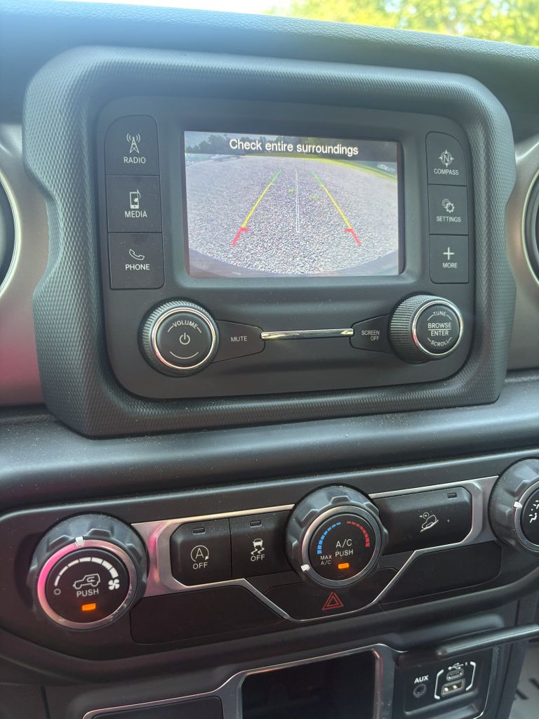 2018 Jeep Wrangler - $29,500