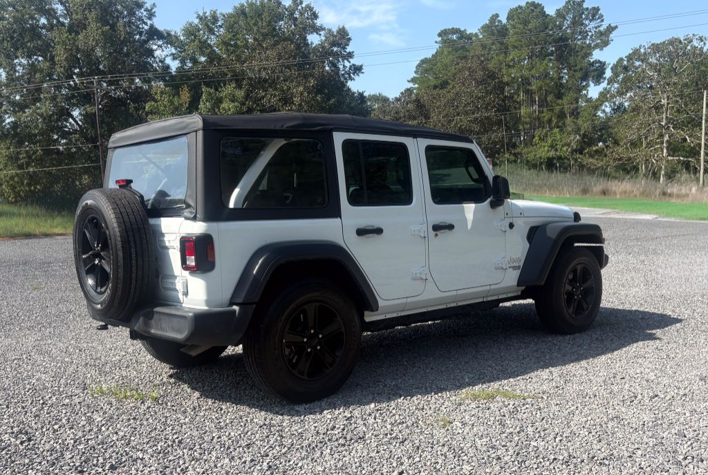 2018 Jeep Wrangler - $29,500