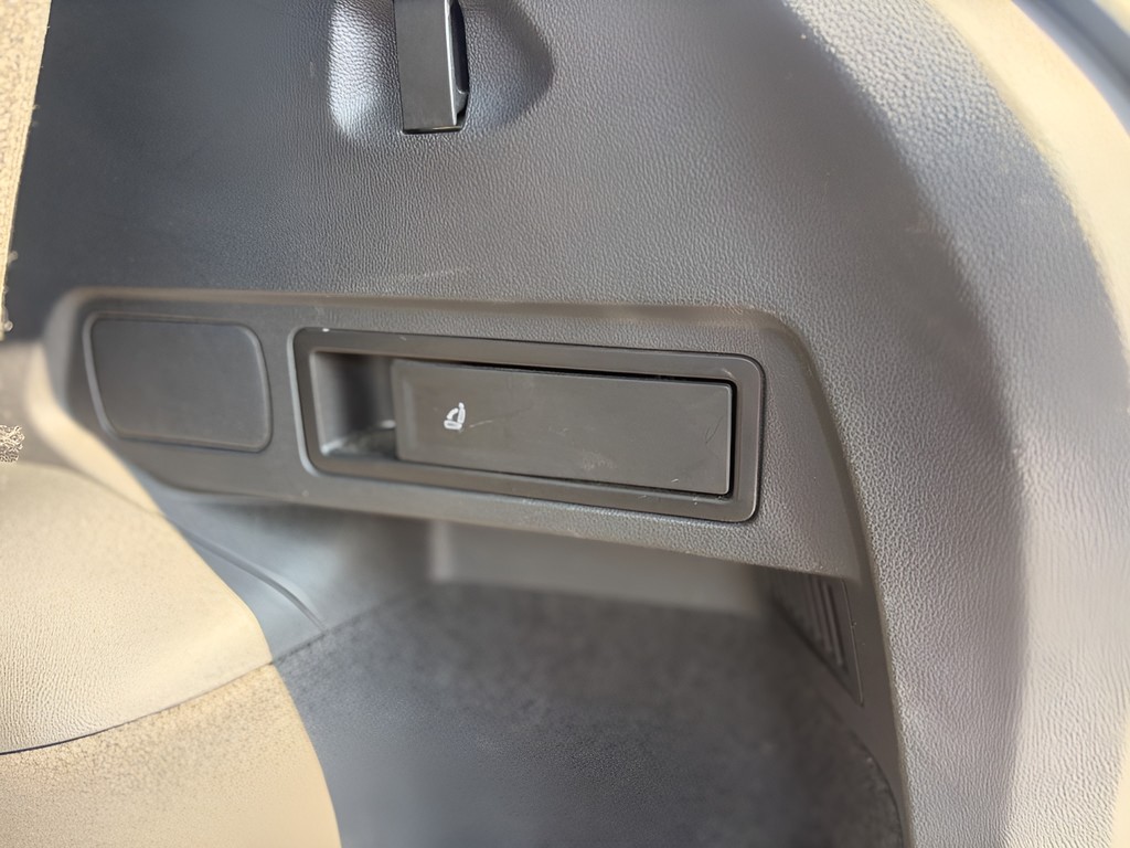 2020 Volkswagen Tiguan - $12,995