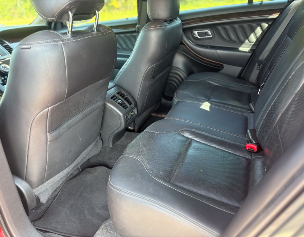 2018 Ford Taurus - $14,995
