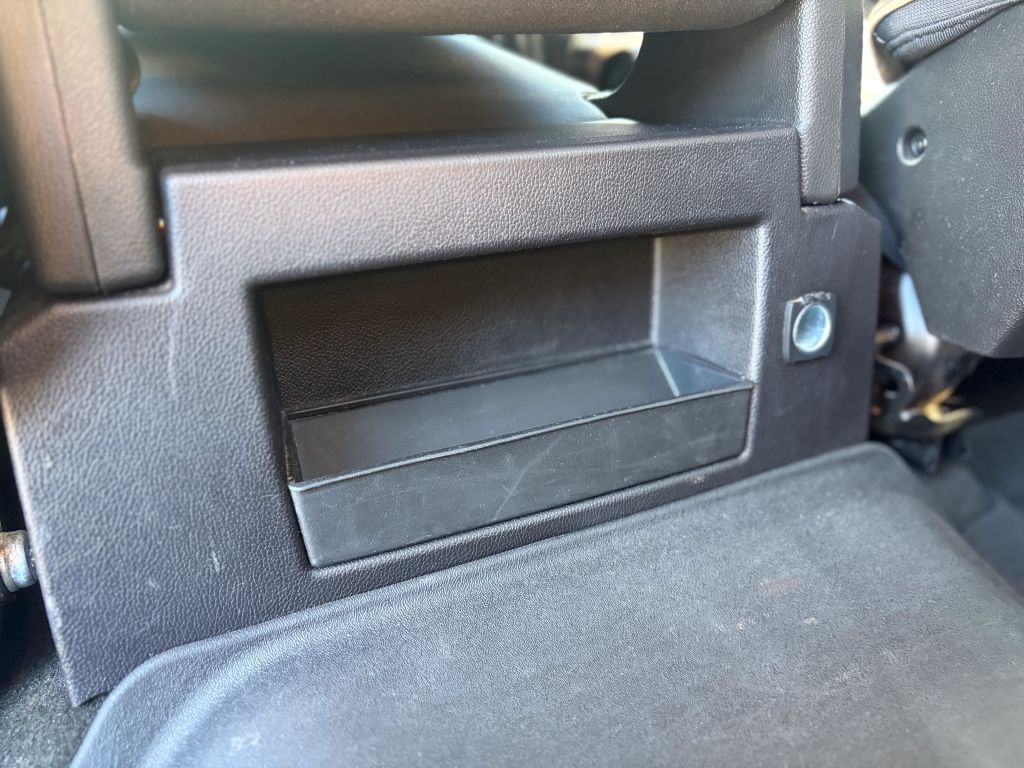 2016 Chevrolet Silverado - $17,995