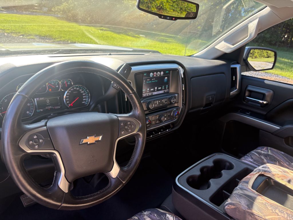 2016 Chevrolet Silverado - $17,995