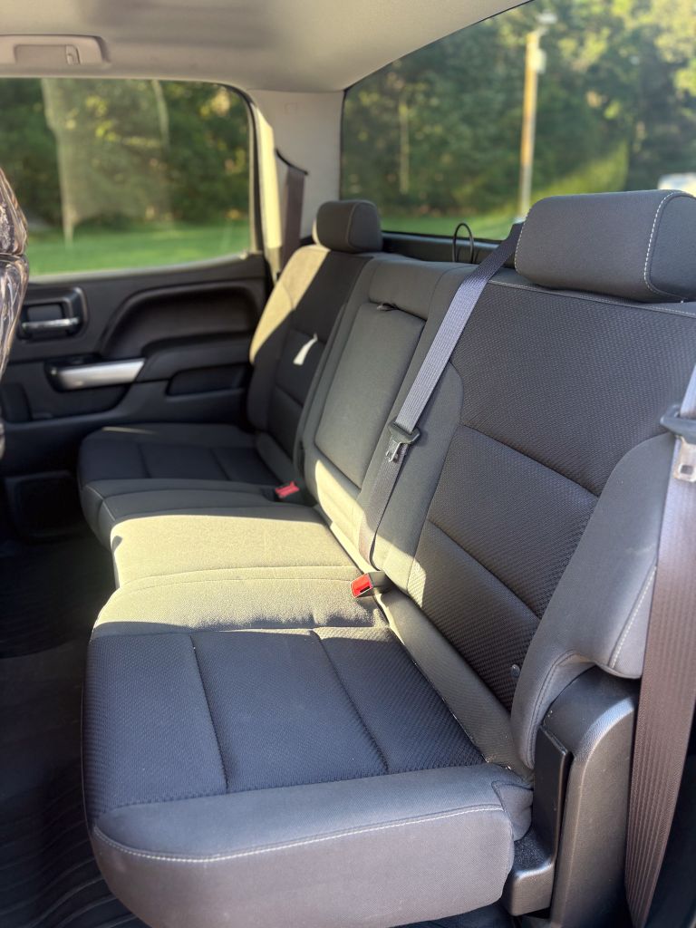 2016 Chevrolet Silverado - $17,995