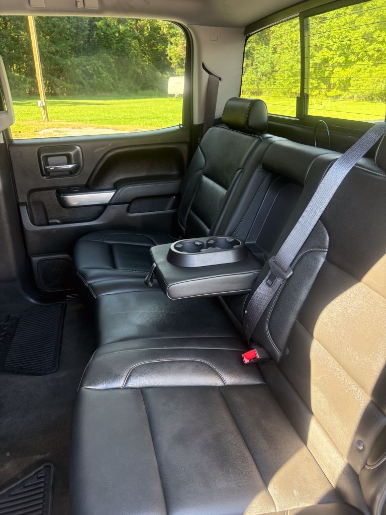 2016 Chevrolet Silverado - $16,995