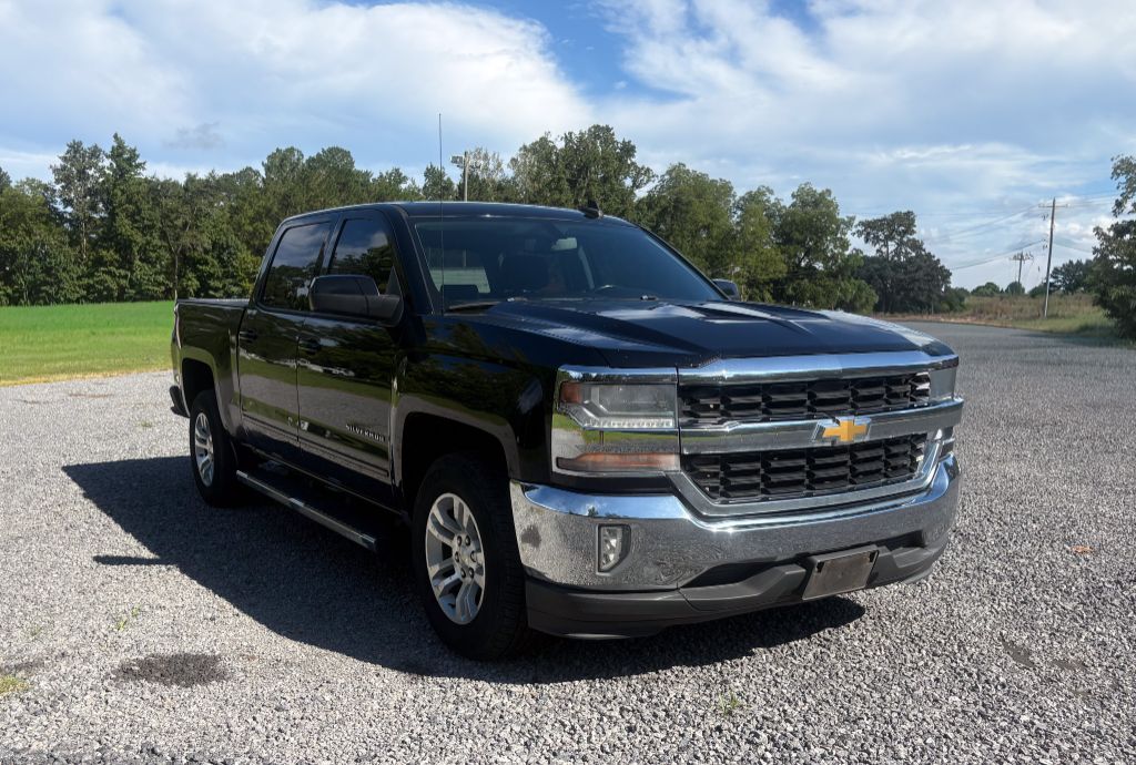 2016 Chevrolet Silverado - $16,995