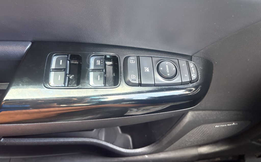 2019 Kia Sportage - $15,469