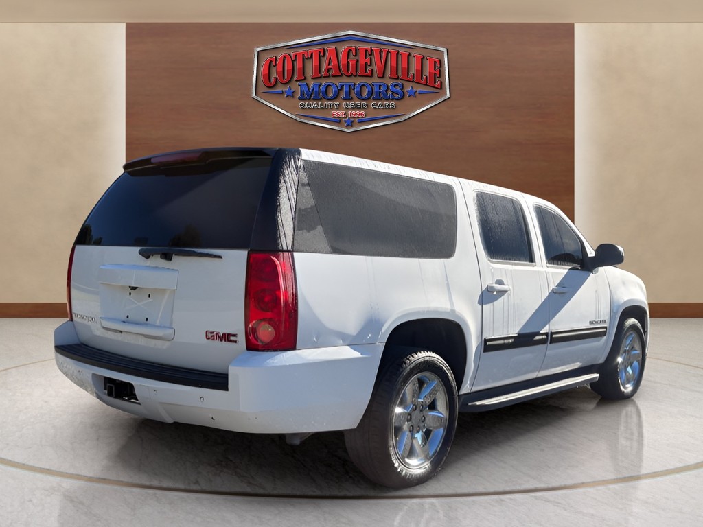 2011 GMC Yukon - $7,995