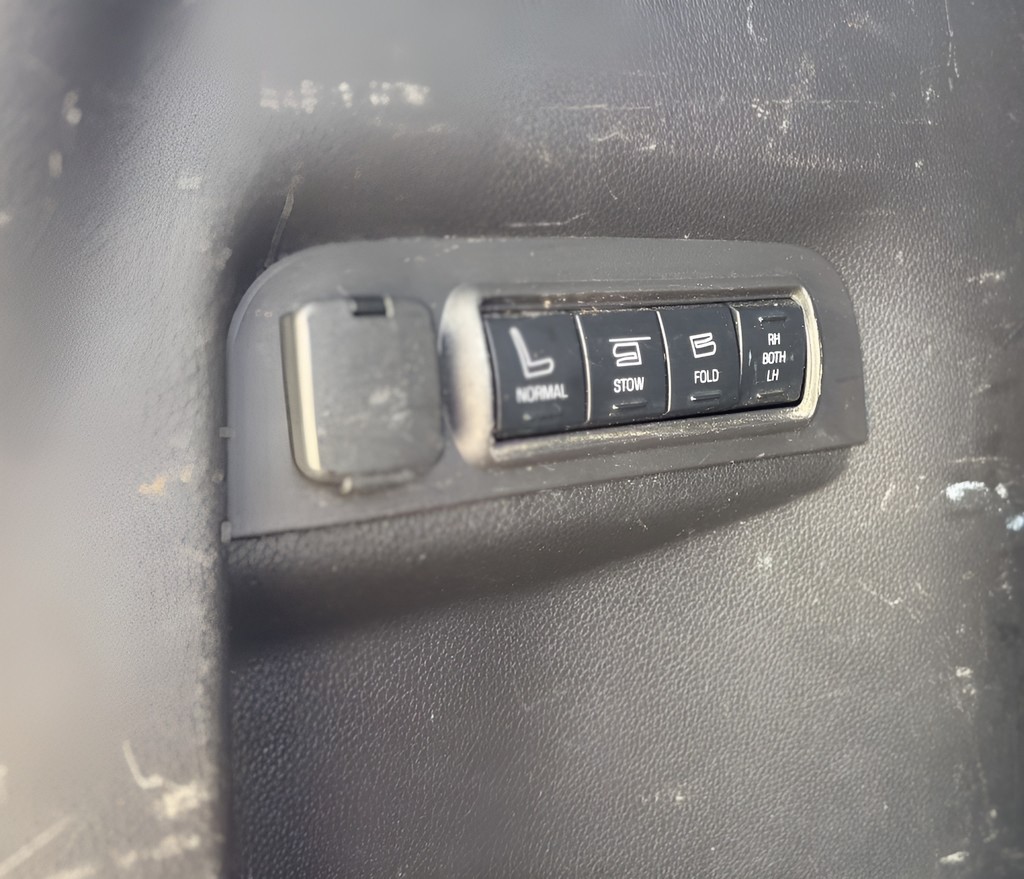 2013 Ford Explorer - $6,995