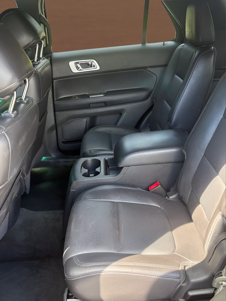 2013 Ford Explorer - $6,995