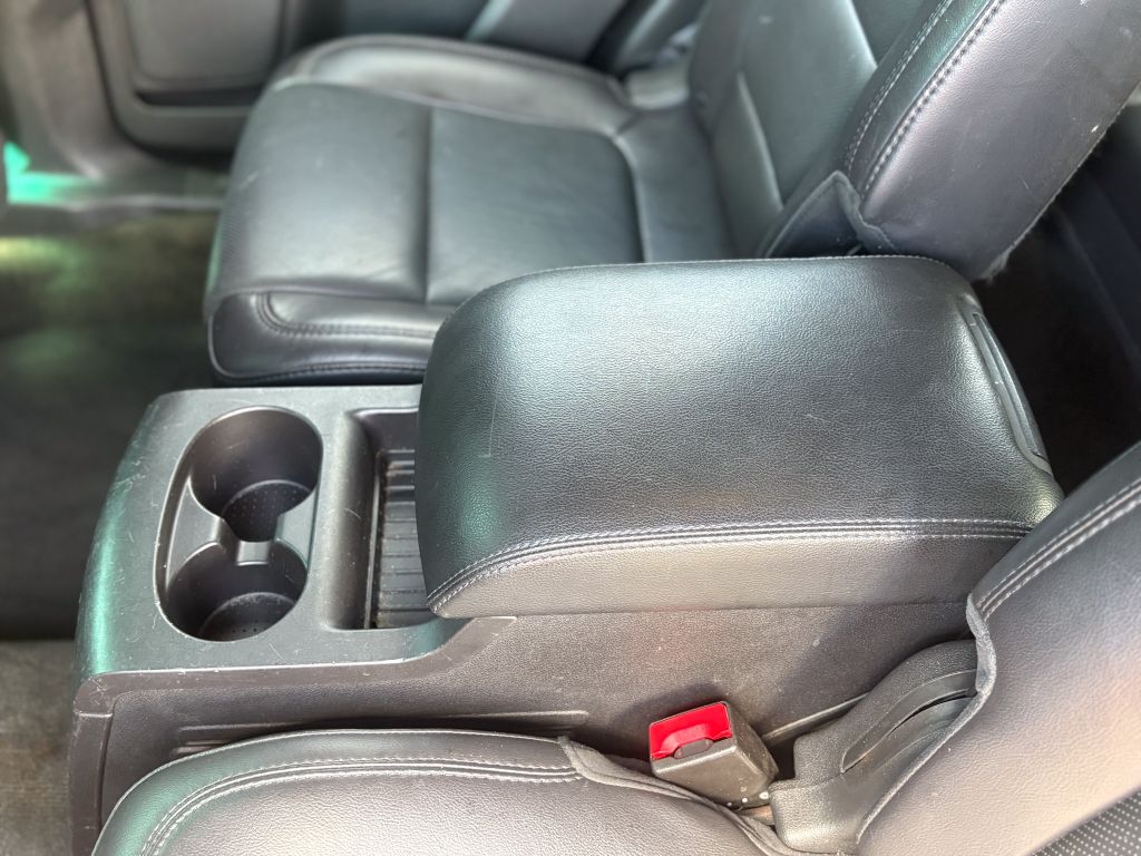 2013 Ford Explorer - $6,995
