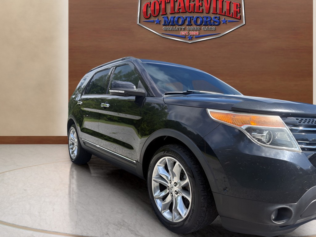 2013 Ford Explorer - $6,995