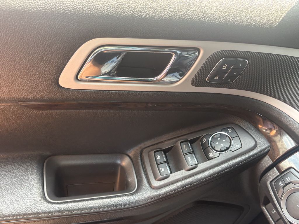 2013 Ford Explorer - $6,995