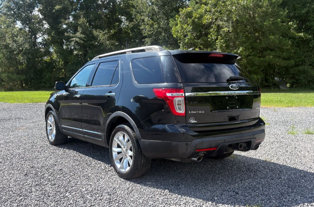 2013 Ford Explorer - $6,995