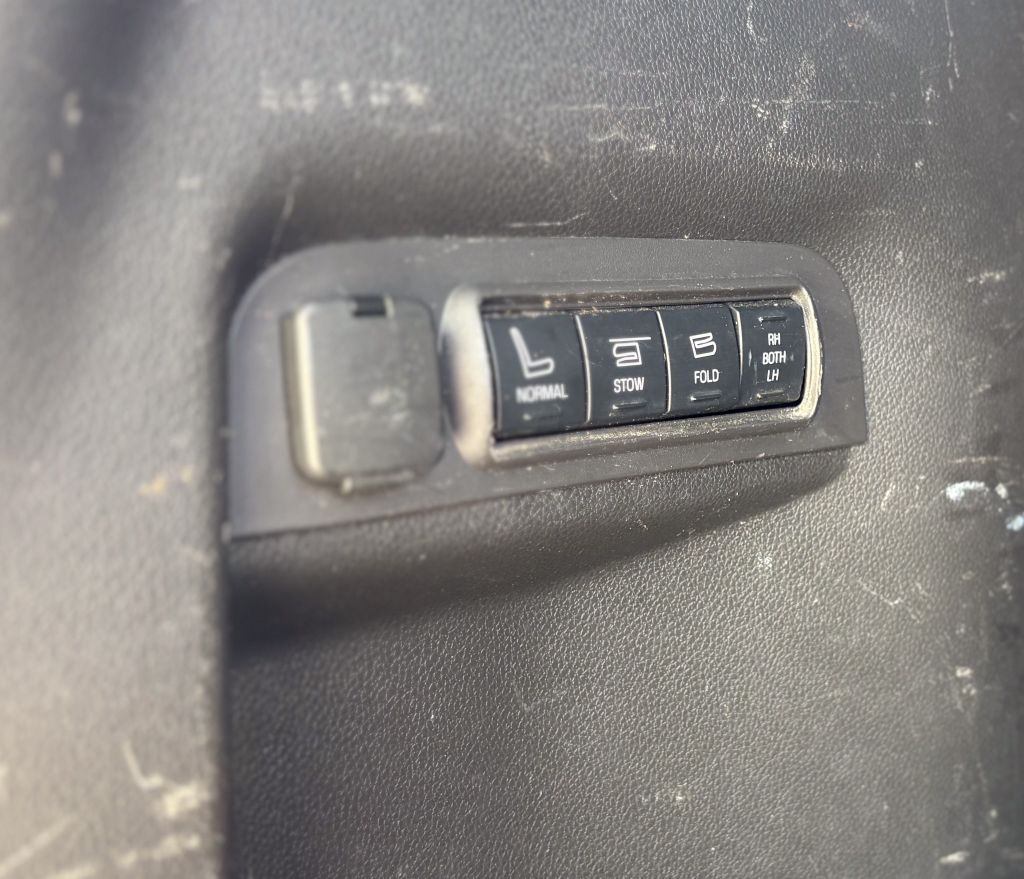 2013 Ford Explorer - $6,995