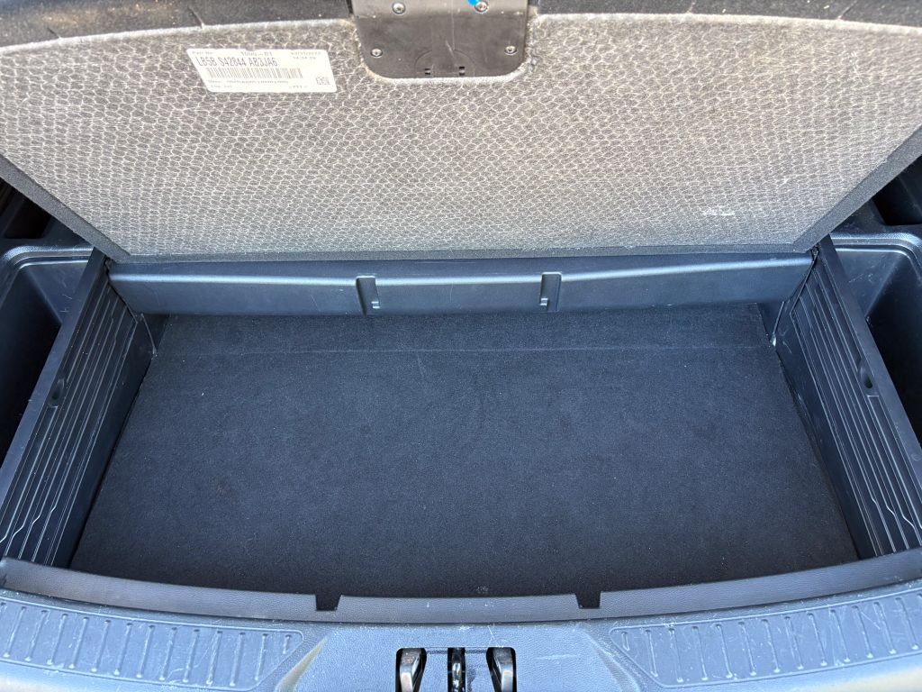 2022 Ford Explorer - $21,500