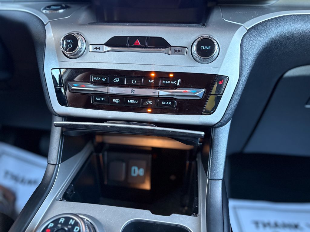 2022 Ford Explorer - $21,500