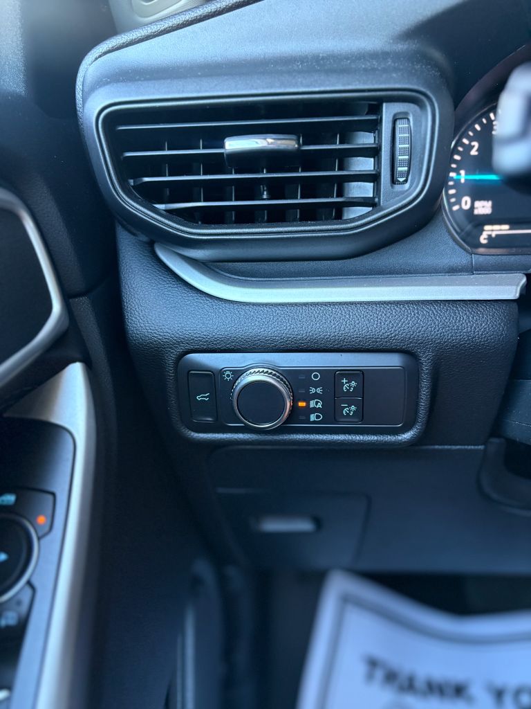 2022 Ford Explorer - $21,500