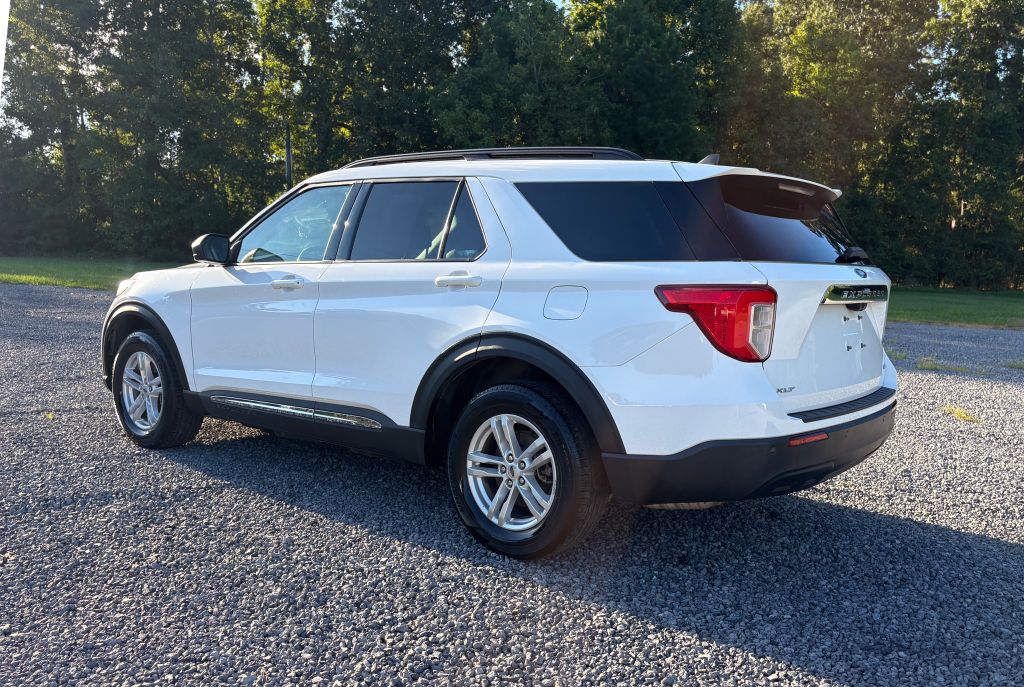 2022 Ford Explorer - $21,500