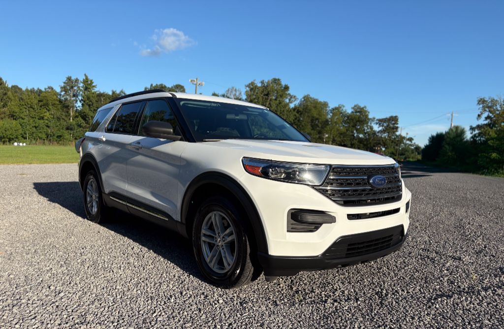 2022 Ford Explorer - $21,500