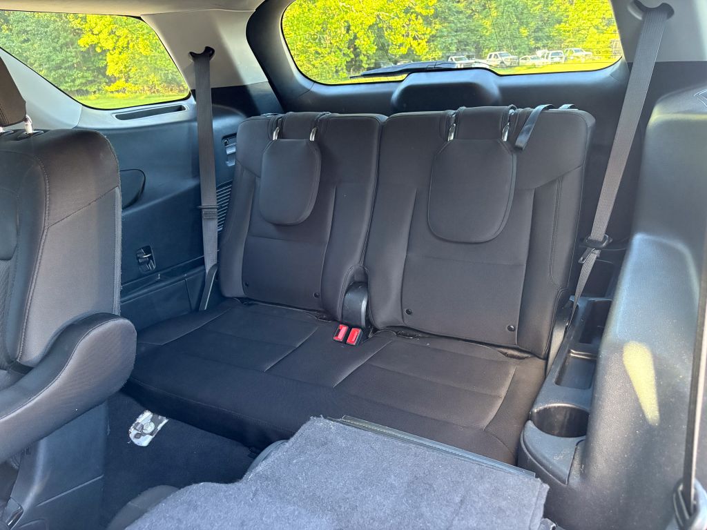 2022 Ford Explorer - $21,500