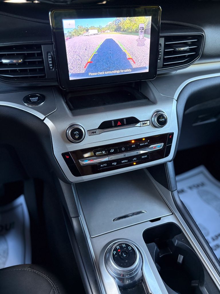 2022 Ford Explorer - $21,500
