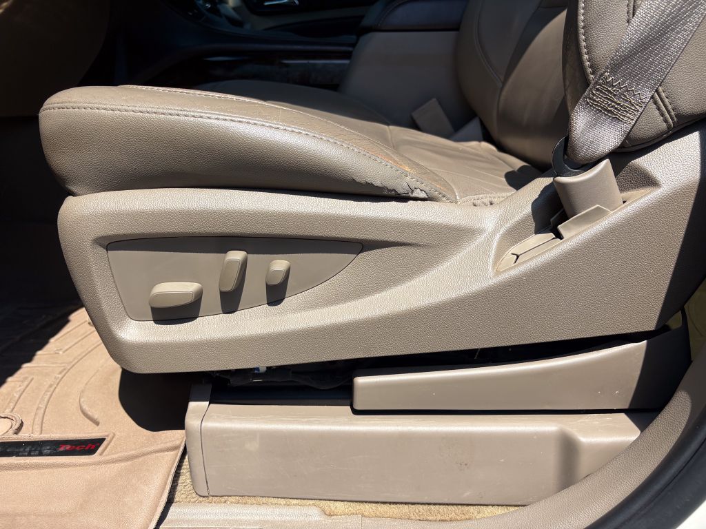 2015 Chevrolet Tahoe - $12,995