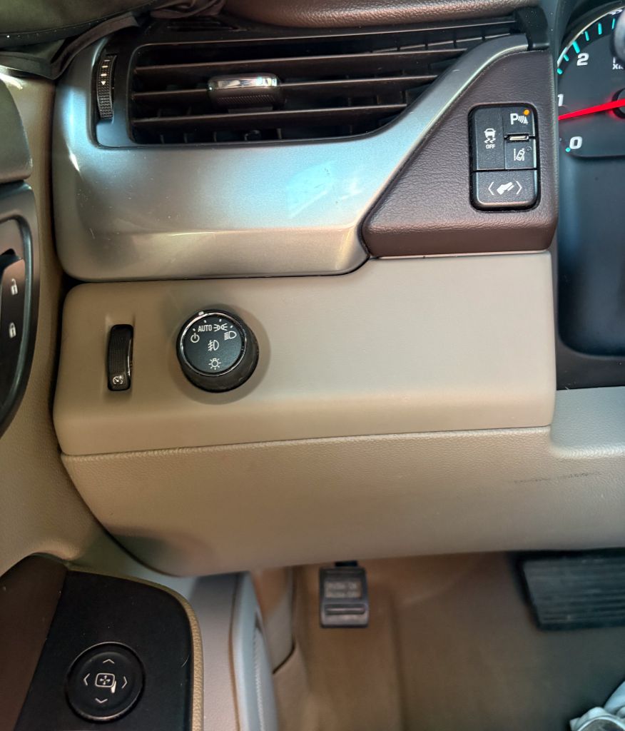 2015 Chevrolet Tahoe - $12,995