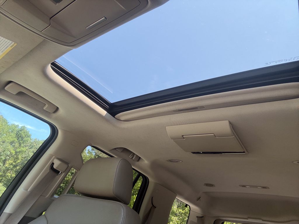 2015 Chevrolet Tahoe - $12,995