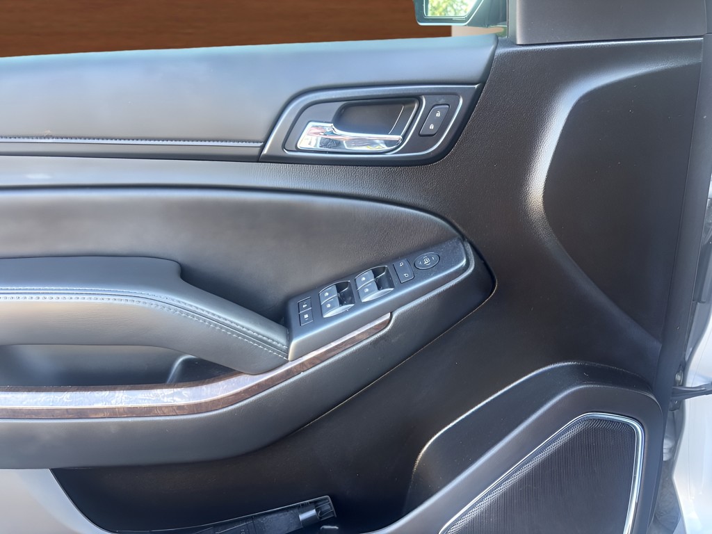 2020 Chevrolet Tahoe - $18,150