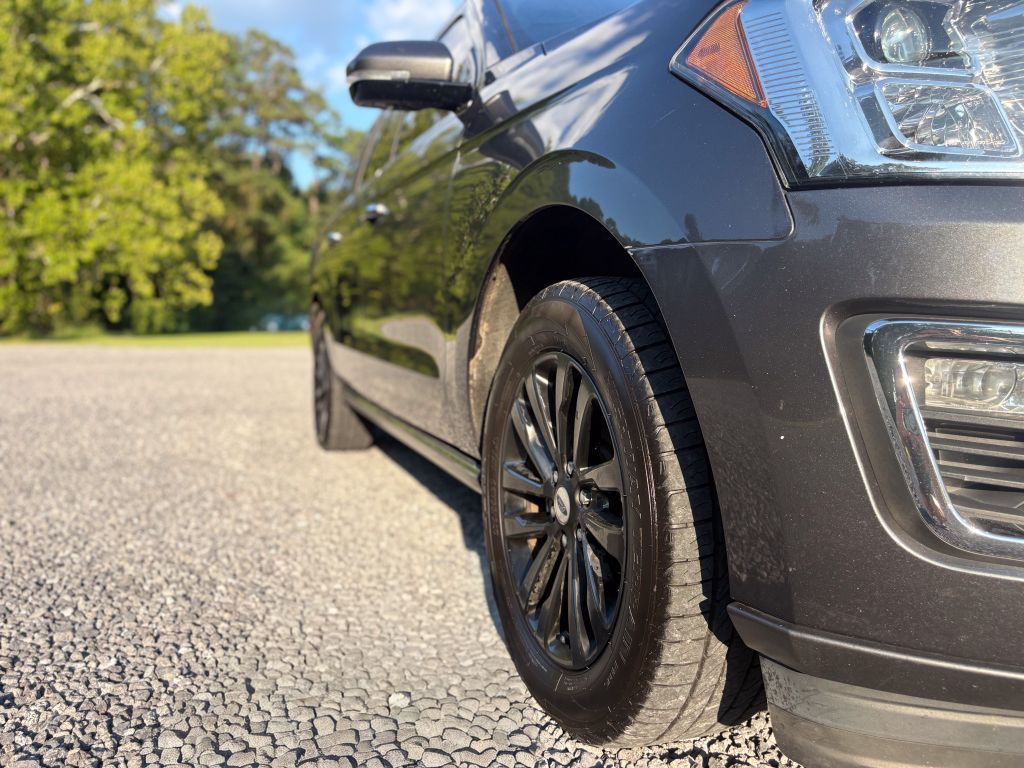 2020 Ford Expedition - $19,575