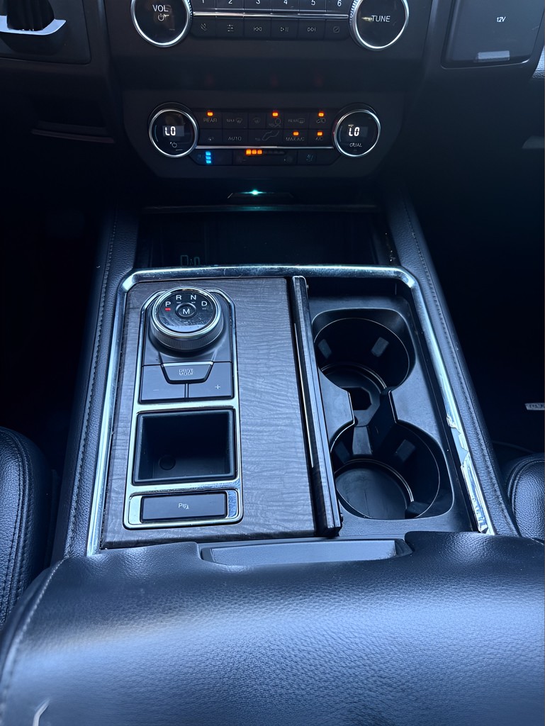 2020 Ford Expedition - $18,750