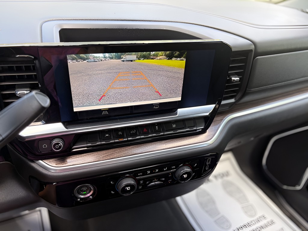 2023 Chevrolet Silverado - $25,995