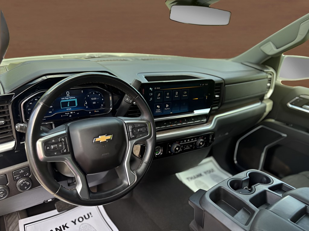2023 Chevrolet Silverado - $25,995