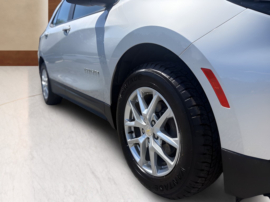 2022 Chevrolet Equinox - $18,995