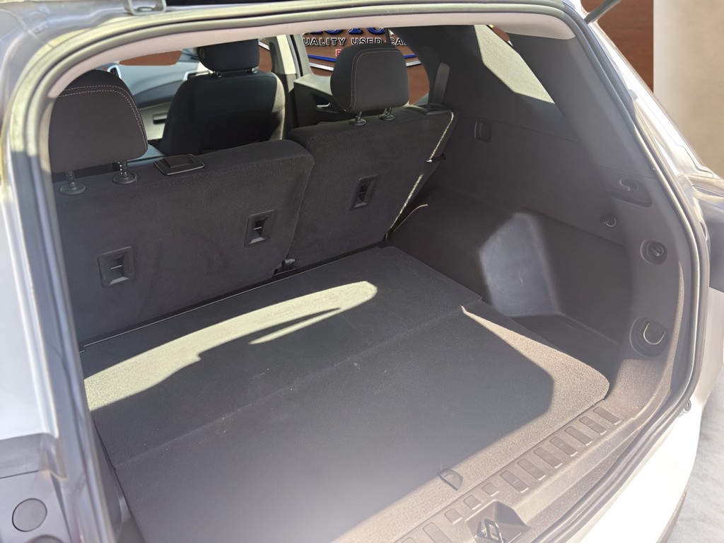 2022 Chevrolet Equinox - $18,995