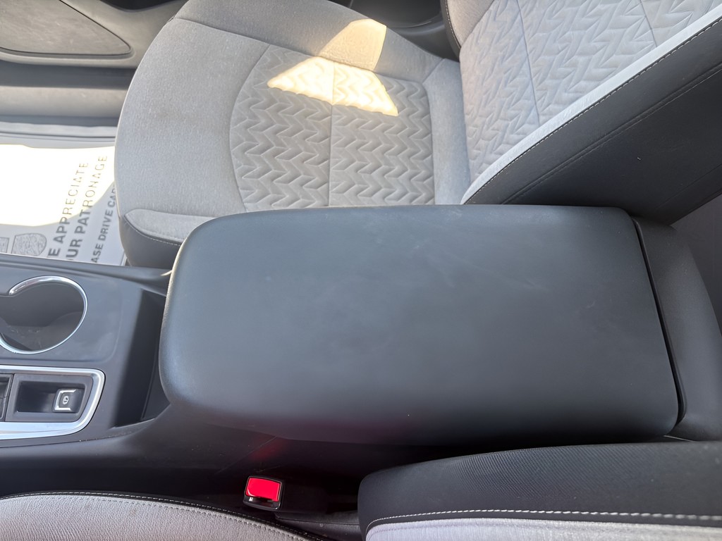 2022 Chevrolet Equinox - $18,995