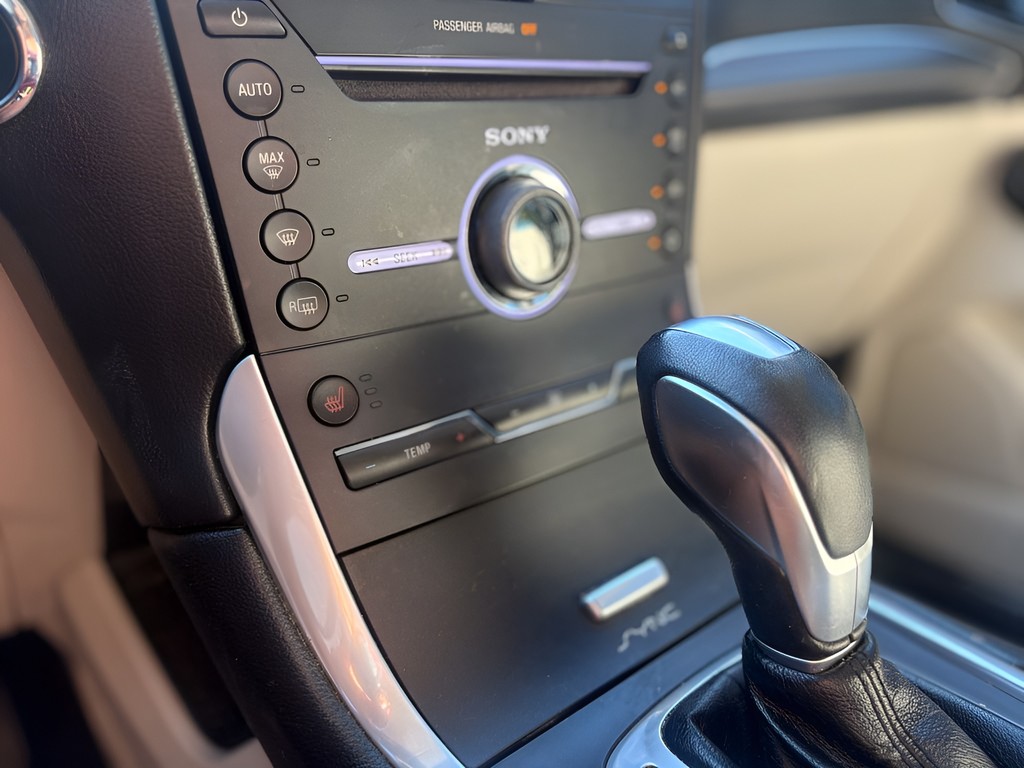 2015 Ford Edge - $7,850