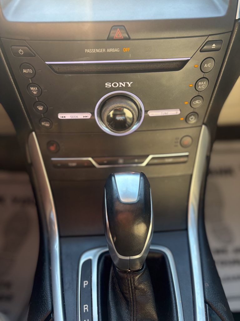 2015 Ford Edge - $7,850
