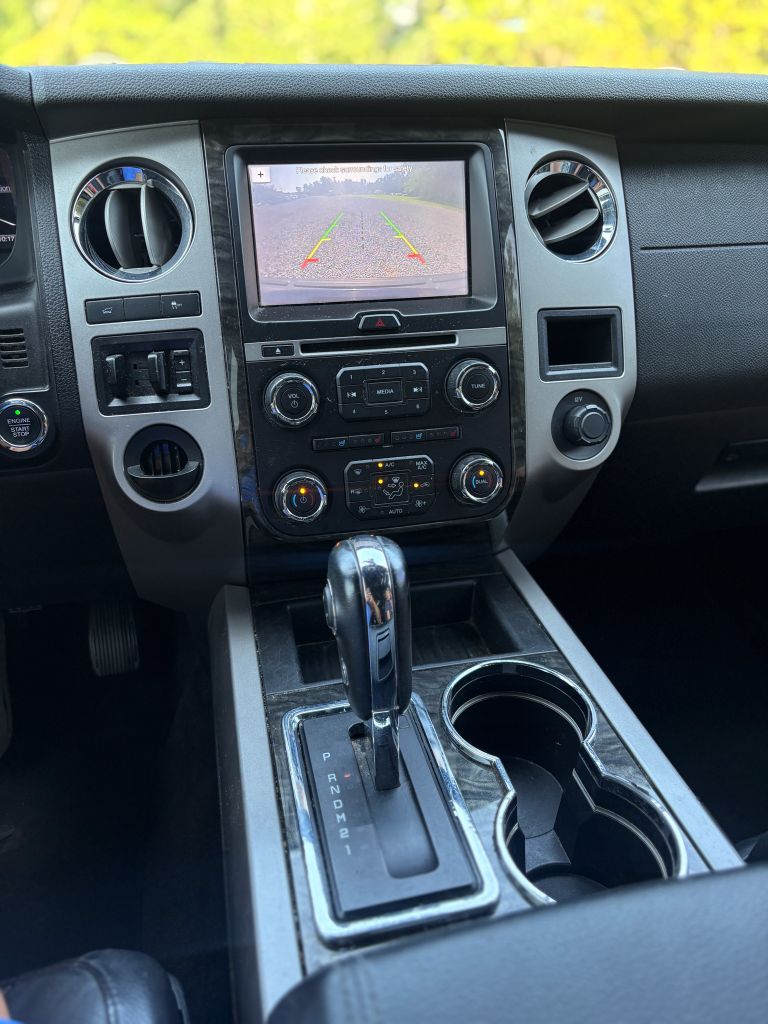 2017 Ford Expedition - $7,995