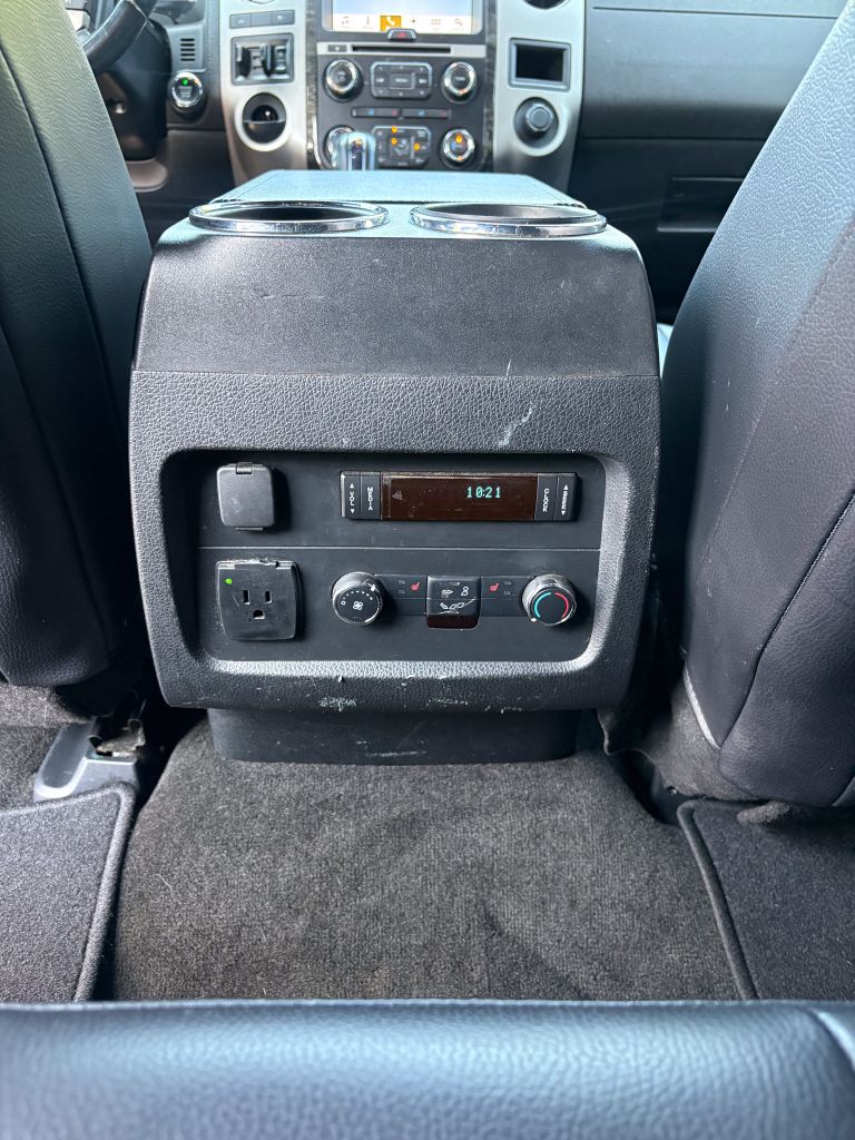 2017 Ford Expedition - $7,995