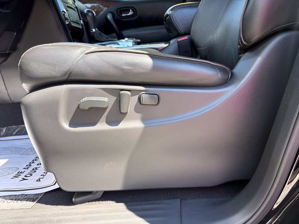 2017 INFINITI QX80 - $16,995